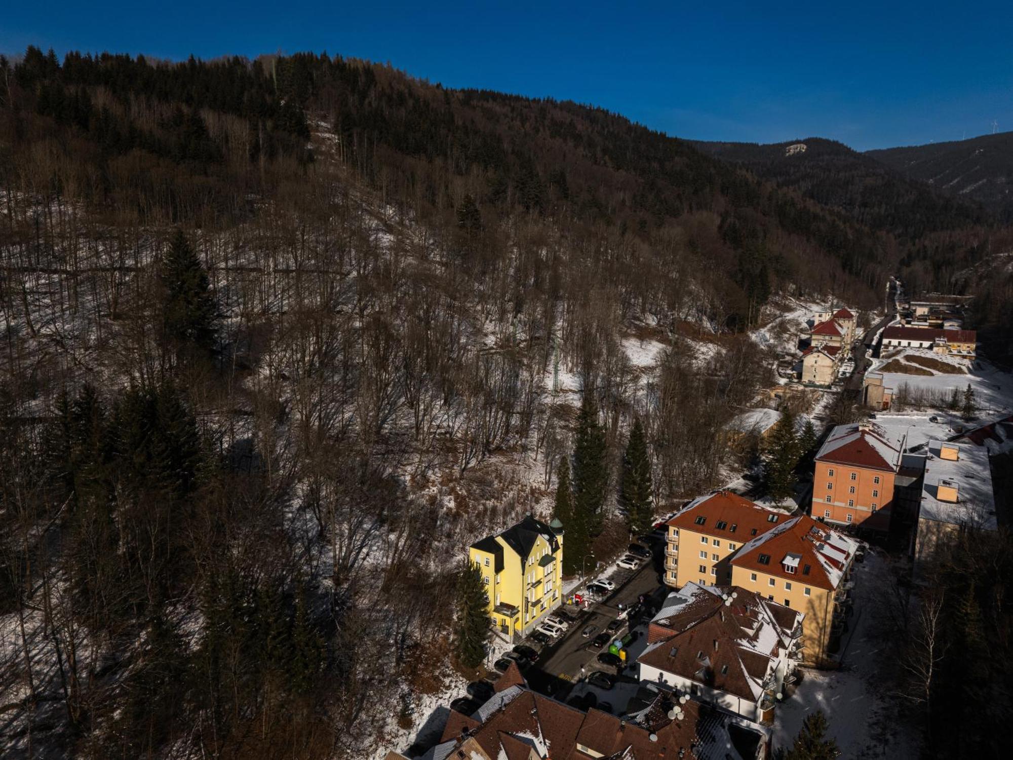 Hotel Vera Jáchymov Exteriör bild