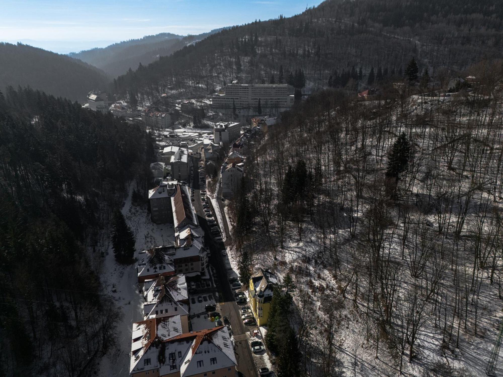 Hotel Vera Jáchymov Exteriör bild